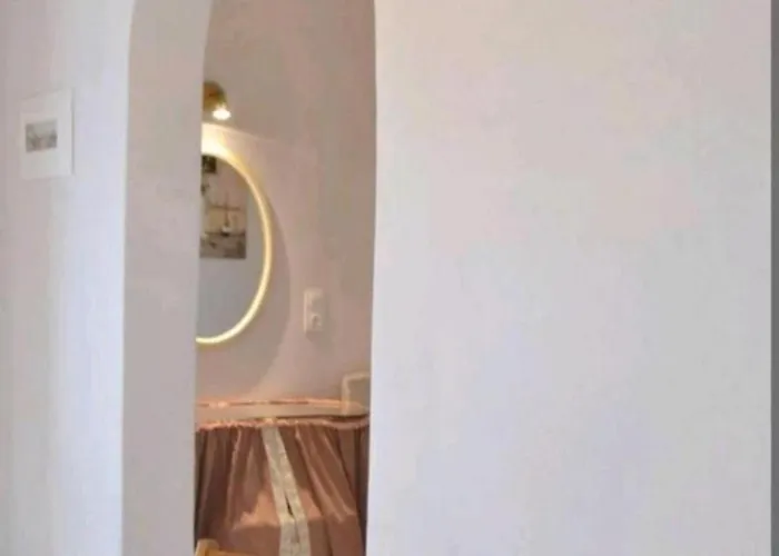 Apartman λεβάντα Lichnaftia